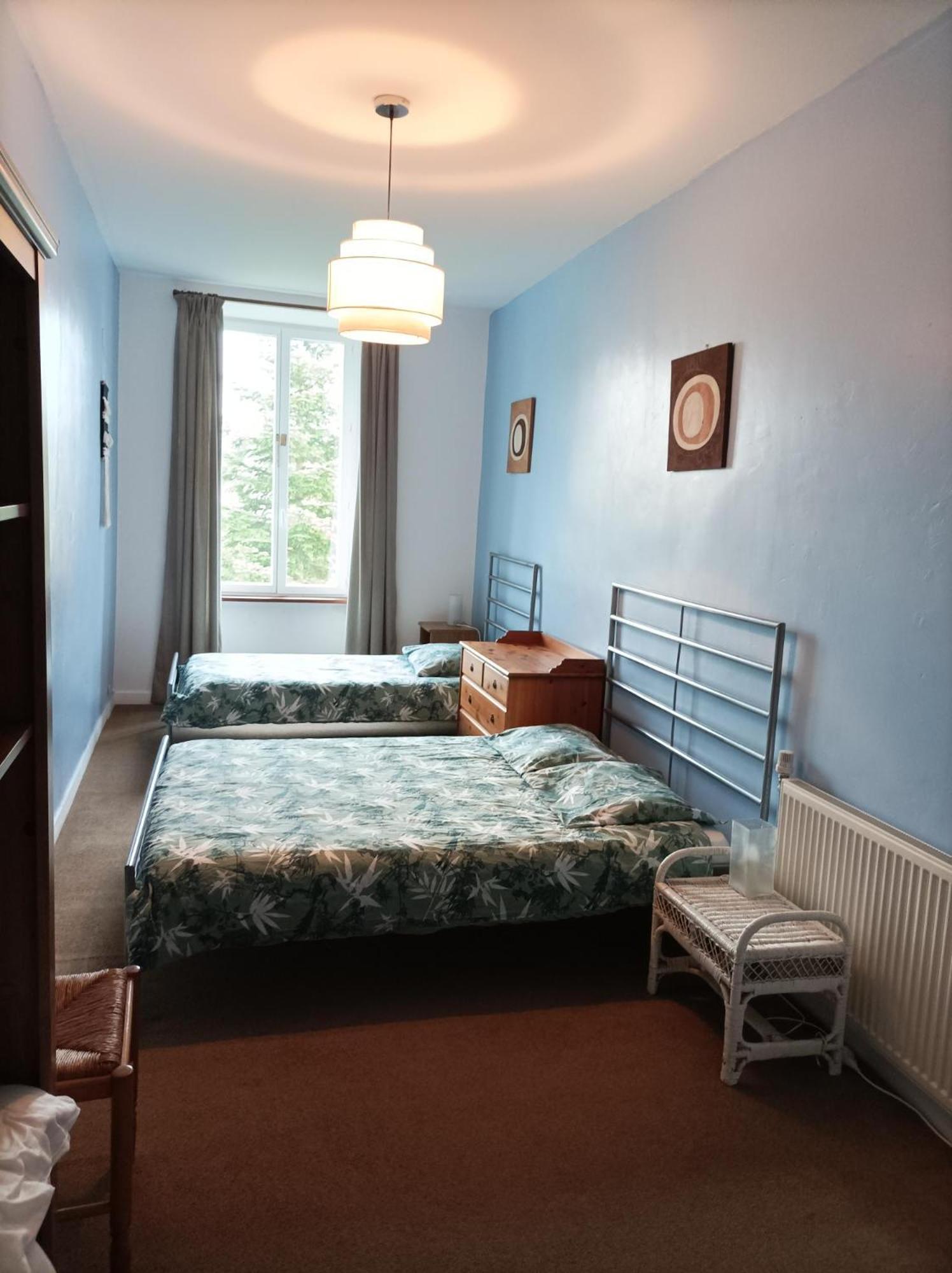 La Petellerie, maison de campagne avec piscine pour un séjour détente Moyon Extérieur photo